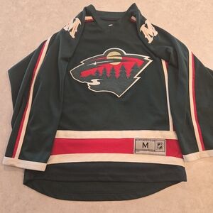 Minnesota Wild Devan Dubnyk Jersey. Youth Medium.